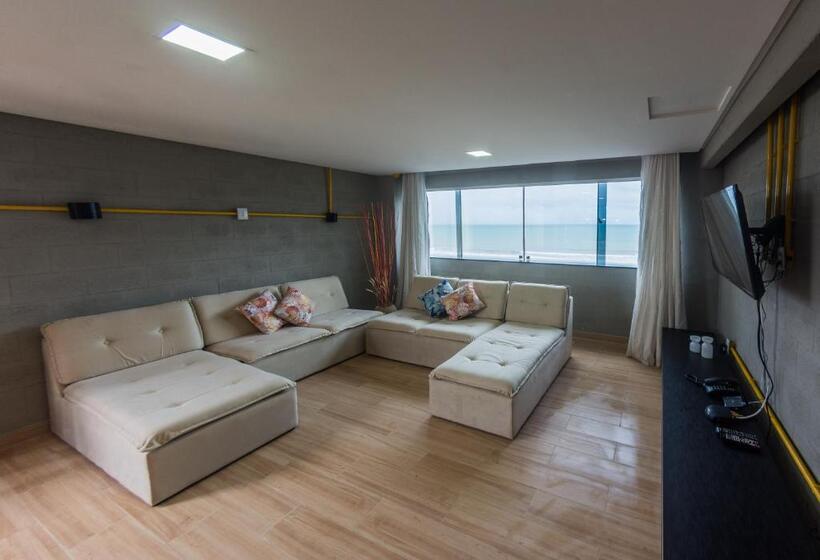 Apartamento 1 Dormitório Vista Mar, Bessa Golden Flats