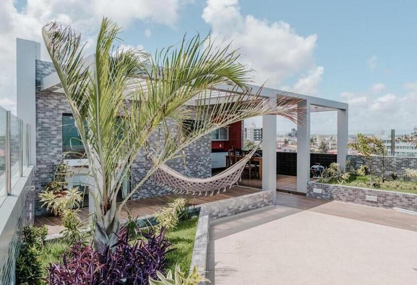 דירת פנטהאוז 1 חדרי שינה, Bessa Golden Flats