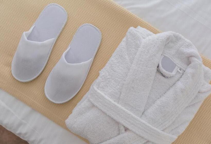 Апартаменты 1 Спальня Вид на Море с Балконом, Castle Mansions