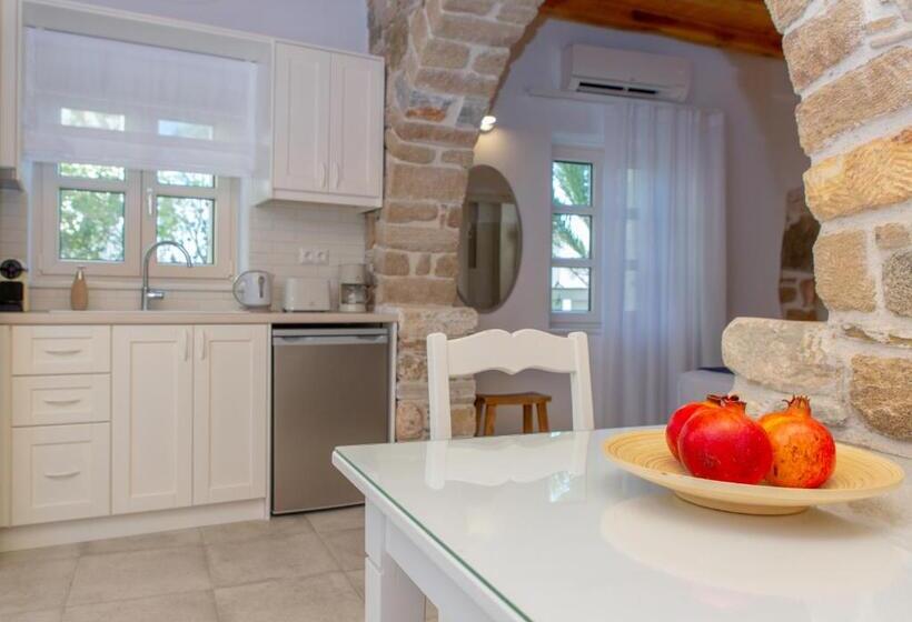 Апартаменты Deluxe 1 Спальня, Castle Mansions