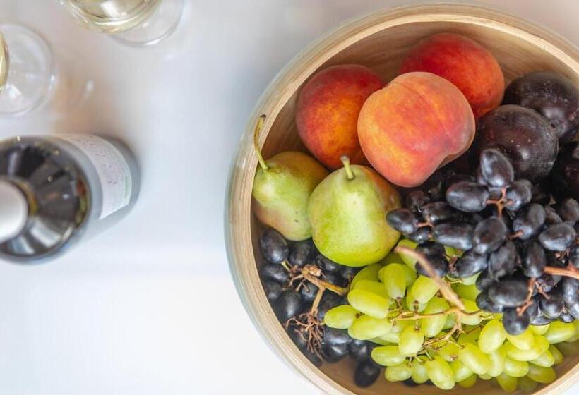 Апартаменты 1 Спальня Вид на Море с Балконом, Castle Mansions