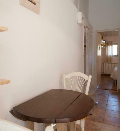 חדר סטנדרט, Ecuries Sainte Croix