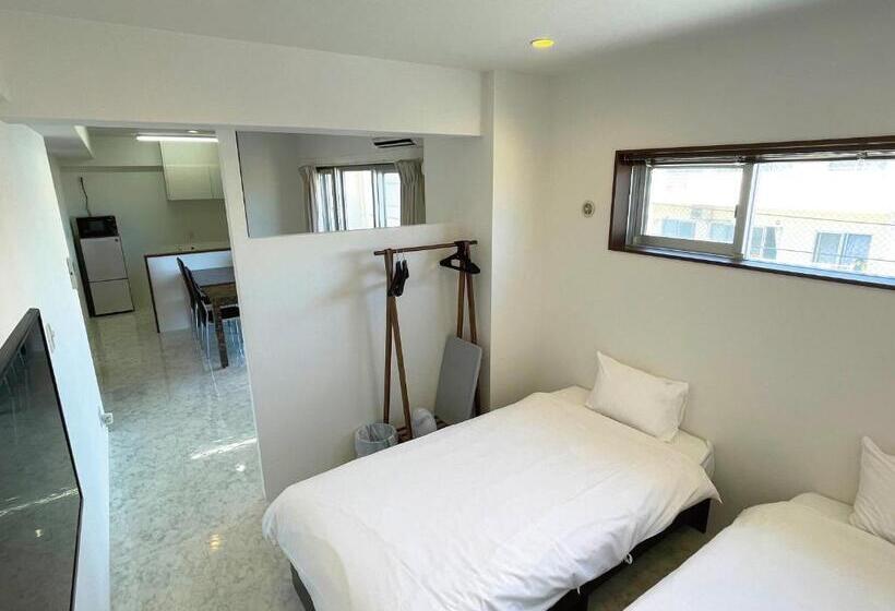 Апартаменты 1 Спальня с Балконом, G Ratis Omoromachi