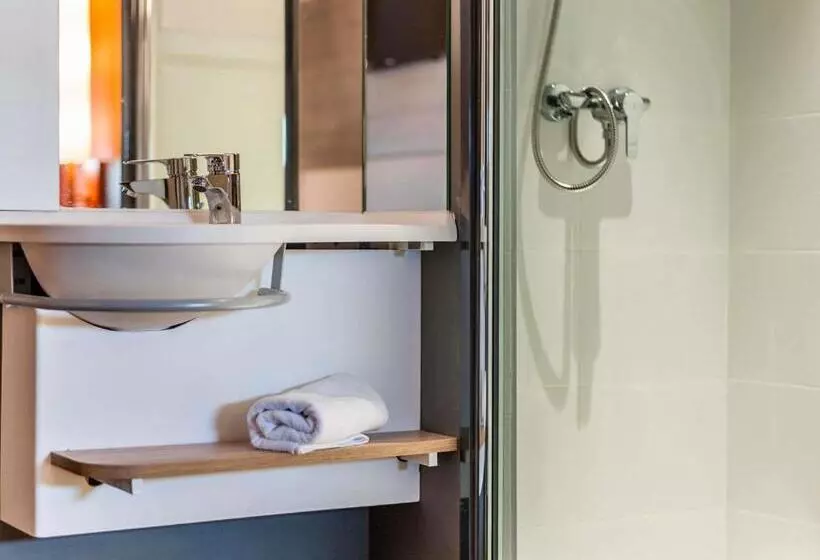 اتاق استاندارد یک نفره, Ibis Budget Madrid Centro Lavapies