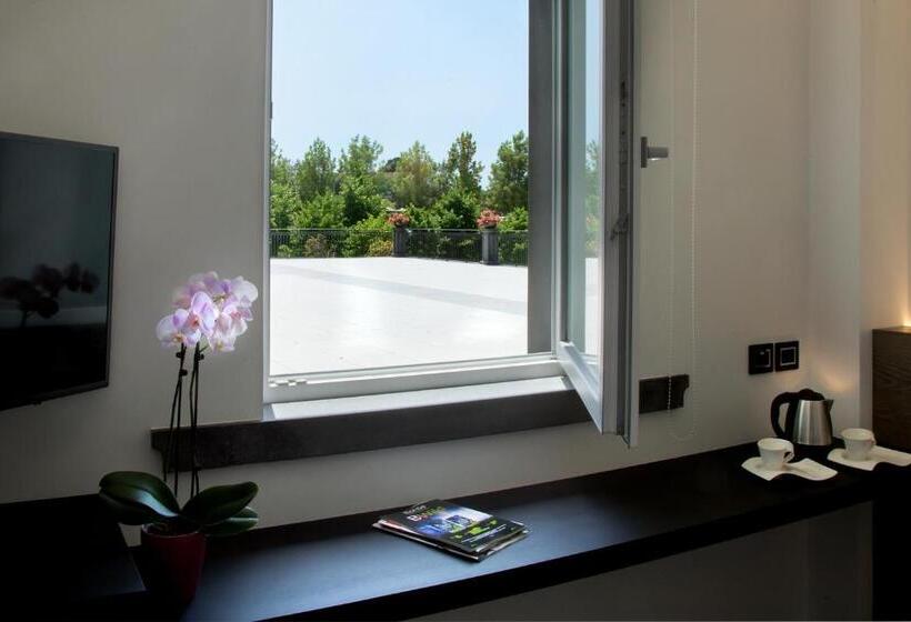 غرفة قياسية, Il San Cristoforo