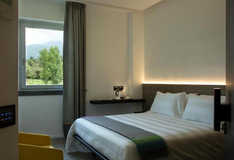 جناح عائلي, Il San Cristoforo