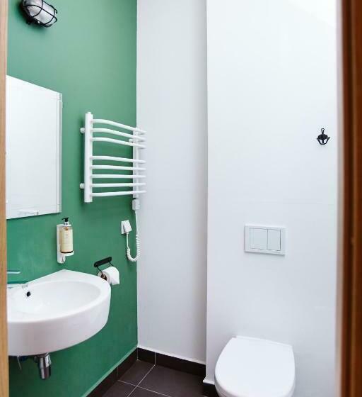 חדר סטנדרט, Koszary Arche