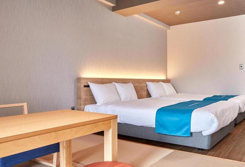 חדר משפחתי, Ocean View In Kibogaoka