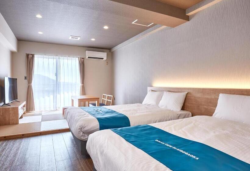 חדר משפחתי, Ocean View In Kibogaoka