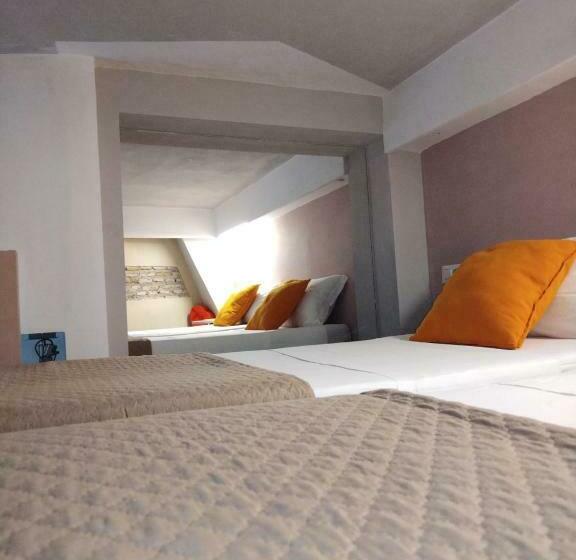 חדר סטנדרט, Nerva Accomodation Cavour