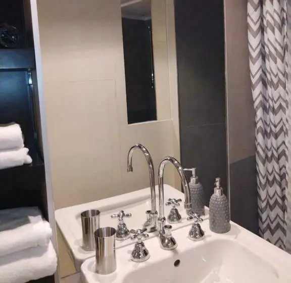 Camera Standard, Nerva Accomodation Cavour