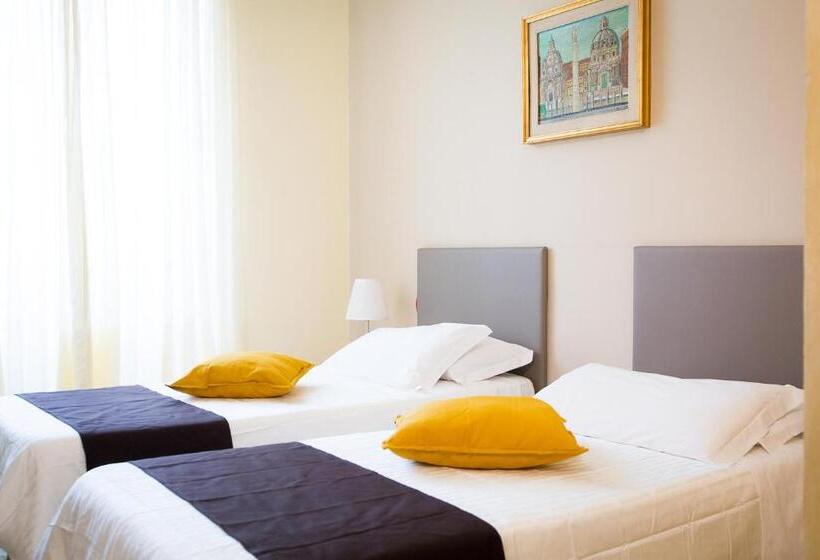 חדר סטנדרט, Nerva Accomodation Cavour