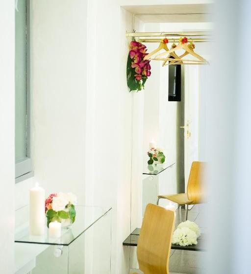 חדר סטנדרט, Nerva Accomodation Cavour