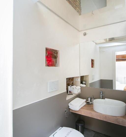 Camera Deluxe, Nerva Accomodation Cavour