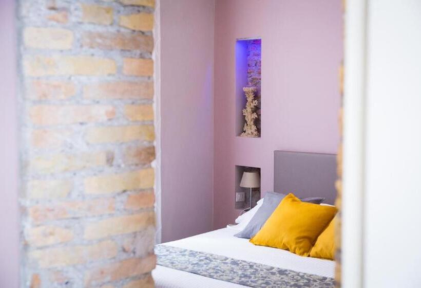 Camera Standard, Nerva Accomodation Cavour