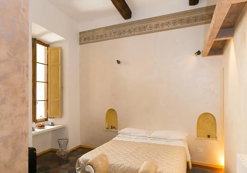 Camera Tripla Deluxe, Nerva Accomodation Cavour