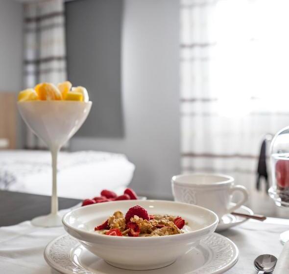 スーペリアスタジオ, Apartahotel 5dos5