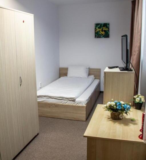 اتاق اکونومی یک تخته, Happy Accomodation