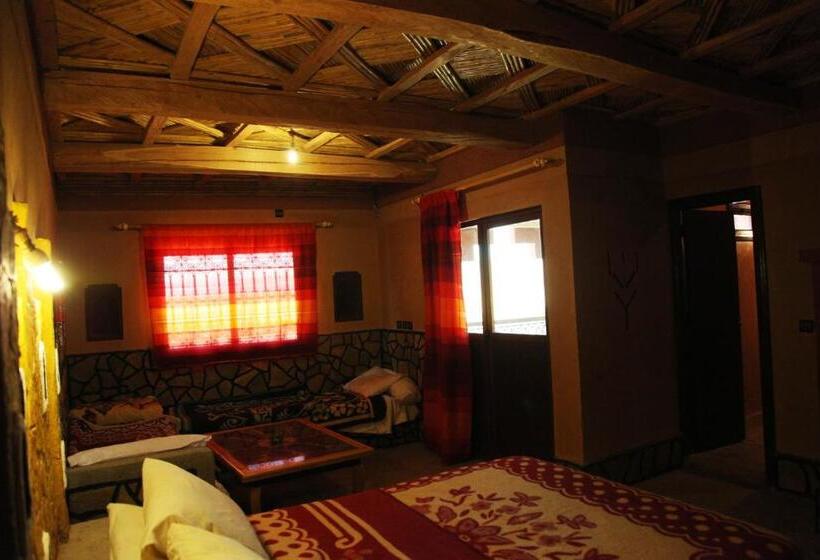 Номер Стандарт Трехместный, La Kasbah De Dades