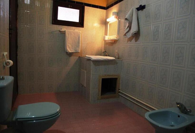 اتاق استاندارد چهار تخته, La Kasbah De Dades