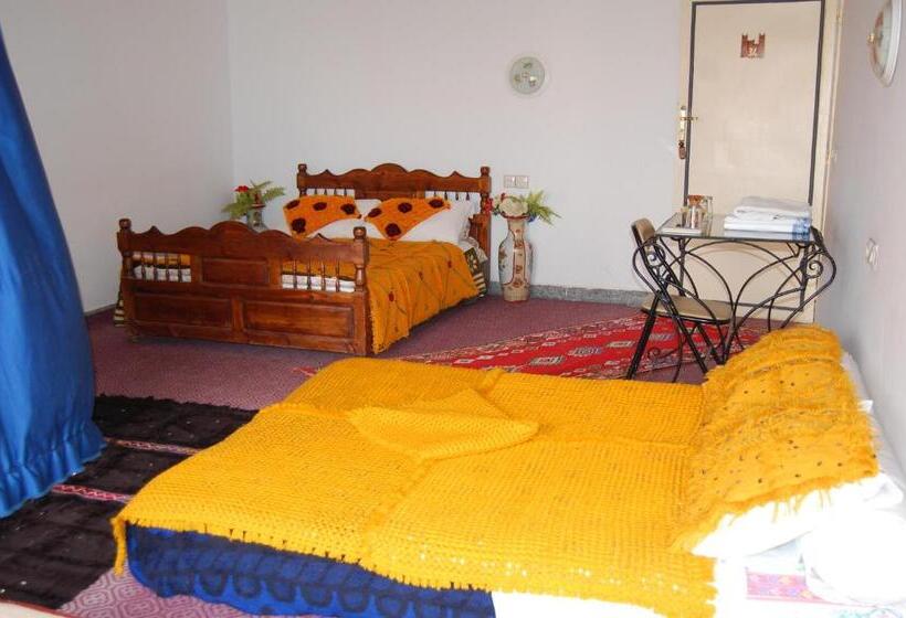 اتاق استاندارد چهار تخته, La Kasbah De Dades