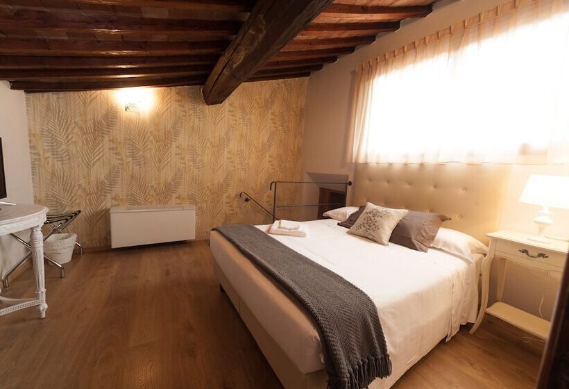 اتاق استاندارد یک نفره, La Porta Del Paradiso