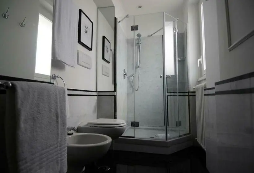 سوییت جونیور, Suite Fontana Di Trevi