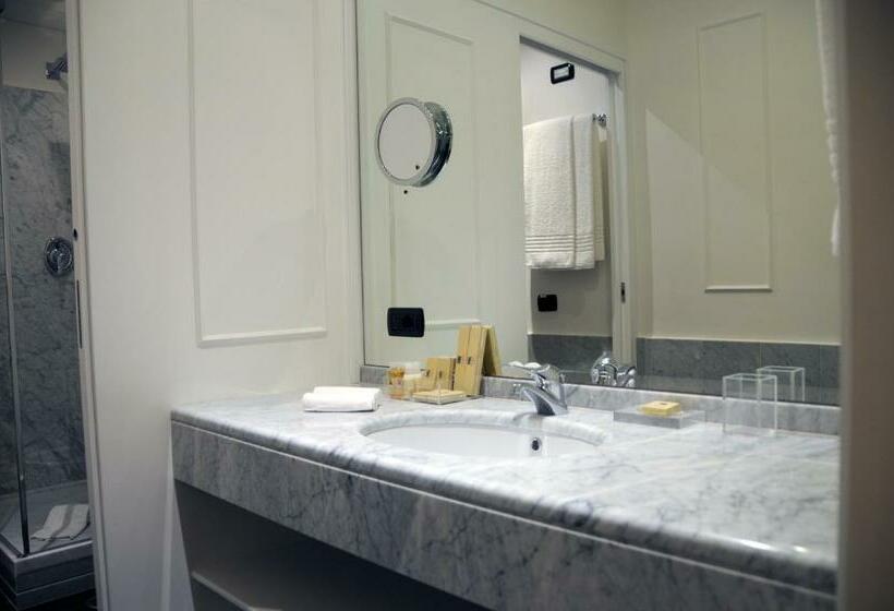 سوییت, Suite Fontana Di Trevi