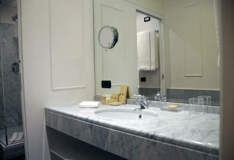 سوییت, Suite Fontana Di Trevi
