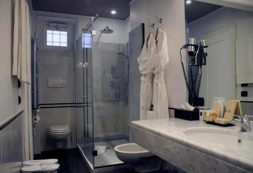 سوییت, Suite Fontana Di Trevi