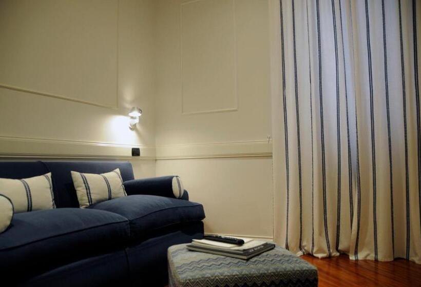 سوییت, Suite Fontana Di Trevi