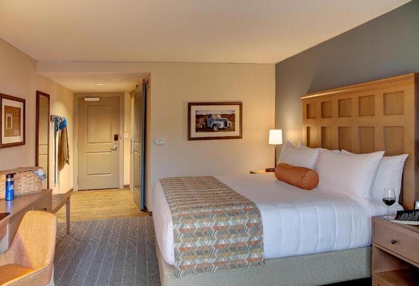 غرفة قياسية سرير كينج لذوى الإحتياجات الخاصة, The Glen House