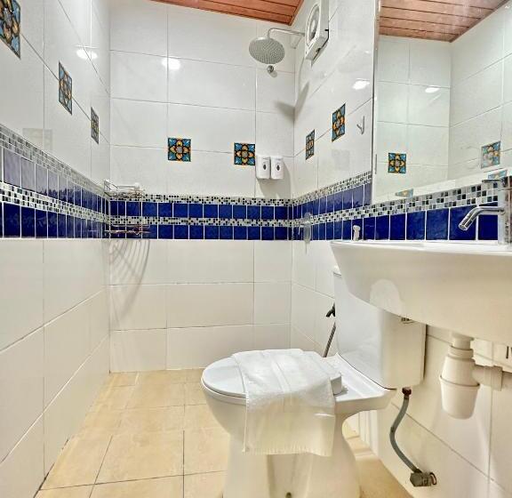 Quarto familiar vista mar, Wayfarer Guest House Malacca