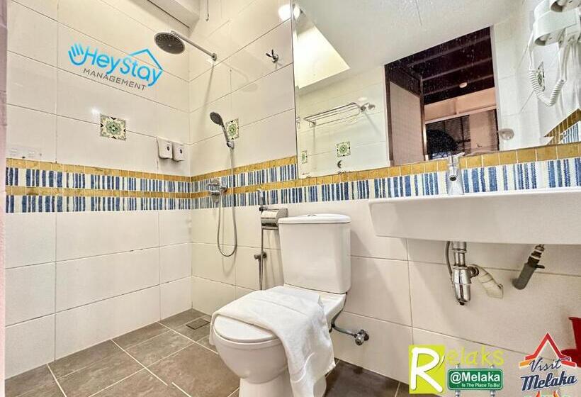 Quarto Familiar Deluxe, Wayfarer Guest House Malacca