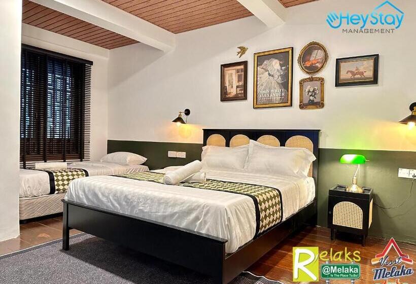 Quarto Triplo Clássico, Wayfarer Guest House Malacca