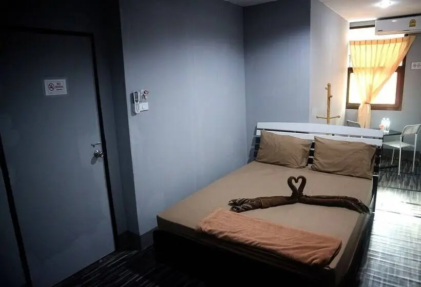 ダブルベッドのスタンダードシングルルーム, We Hostel Hatyai