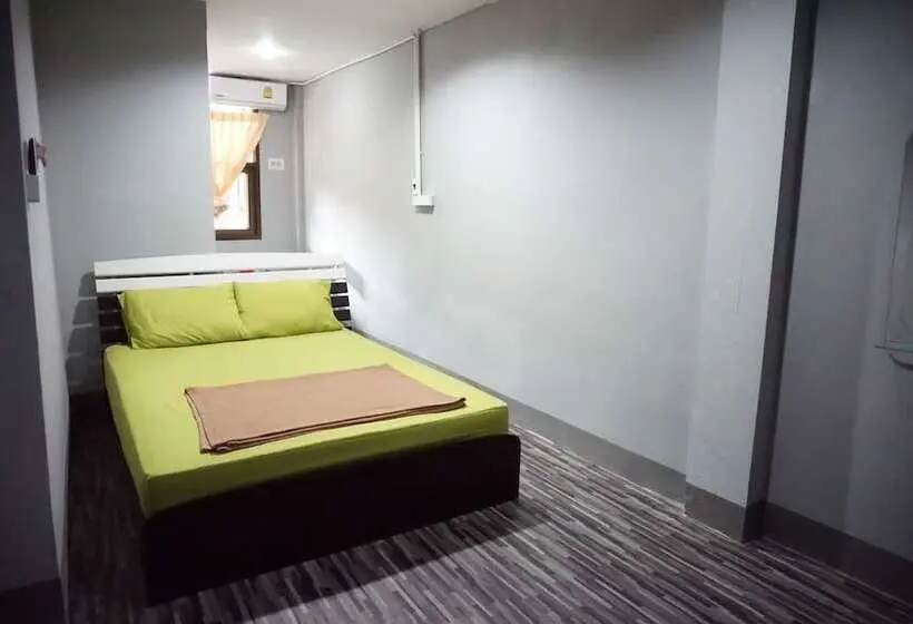 ダブルベッドのスタンダードシングルルーム, We Hostel Hatyai