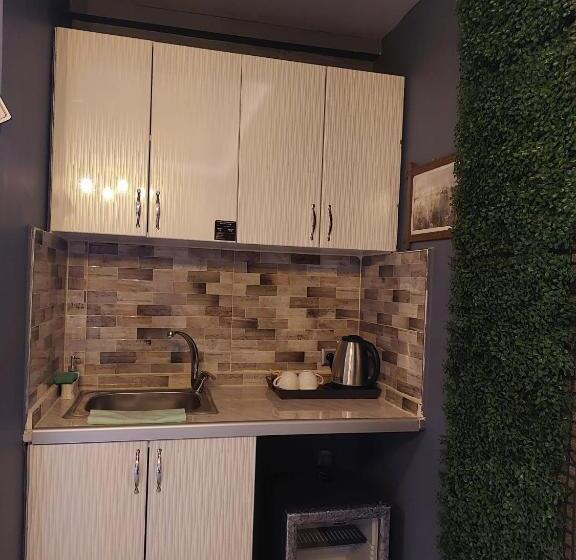 غرفة قياسية, Marvel Suites