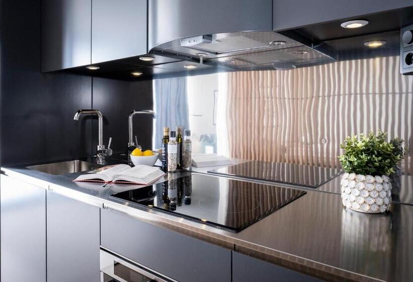 חדר סטודיו סטנדרד, Hoom Home & Hotel Järfälla