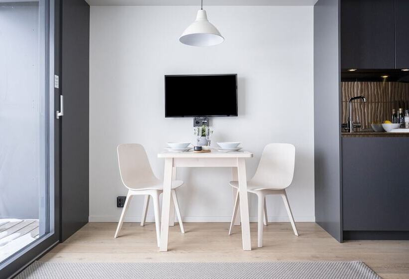 חדר סטודיו סטנדרד, Hoom Home & Hotel Järfälla