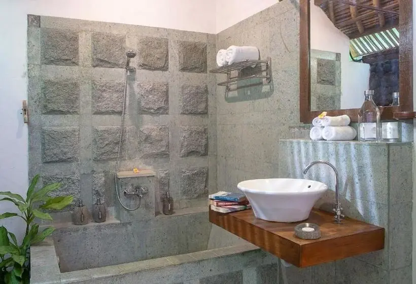 اتاق استاندارد, Alam Candi Resort