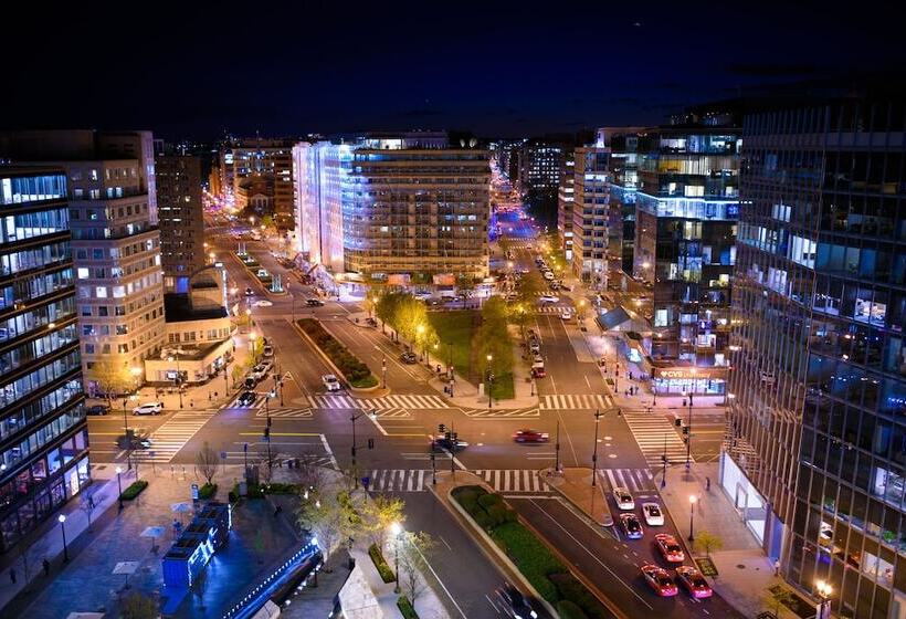 장애인용 디럭스룸, Conrad Washington, Dc