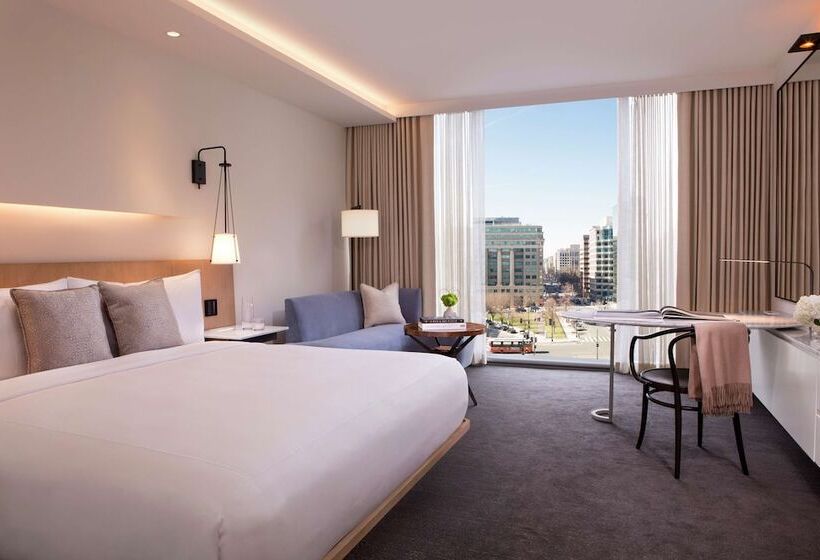 장애인용 디럭스룸, Conrad Washington, Dc