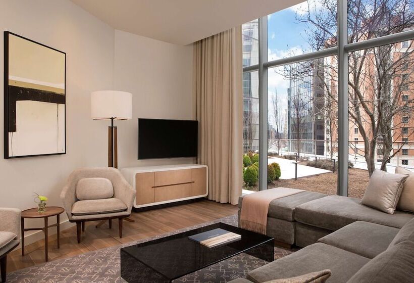 스위트, Conrad Washington, Dc