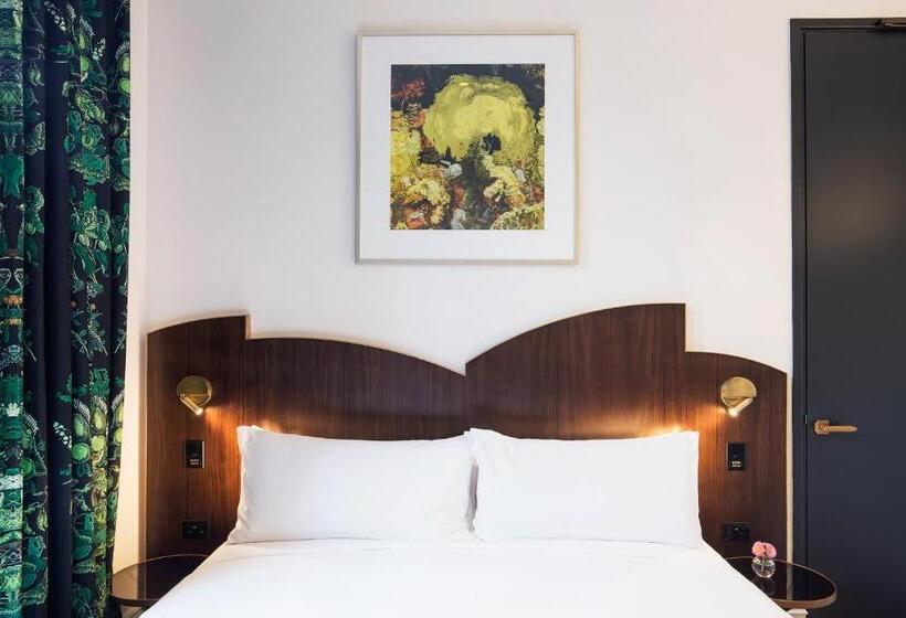 اتاق سوپریور با تخت بزرگ, Crystalbrook Albion