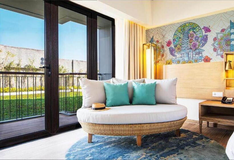 디럭스 룸, Eastin Ashta Resort Canggu