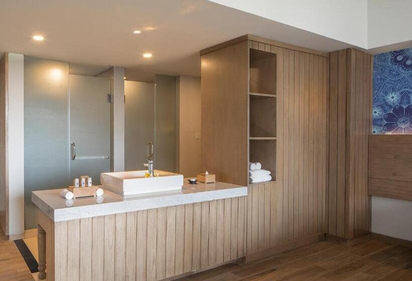 이그제큐티브 룸, Eastin Ashta Resort Canggu