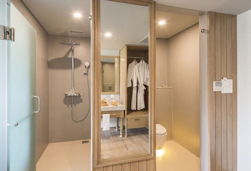 Номер Deluxe, Eastin Ashta Resort Canggu