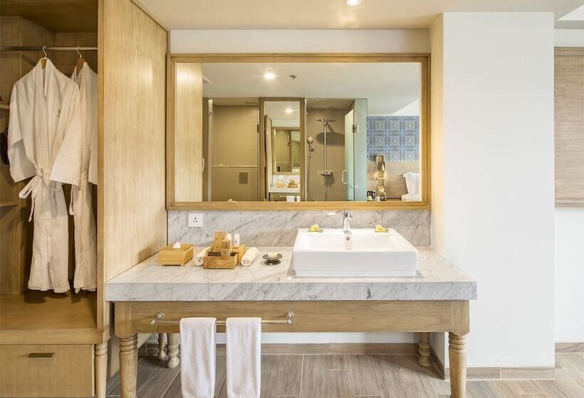 디럭스 룸, Eastin Ashta Resort Canggu