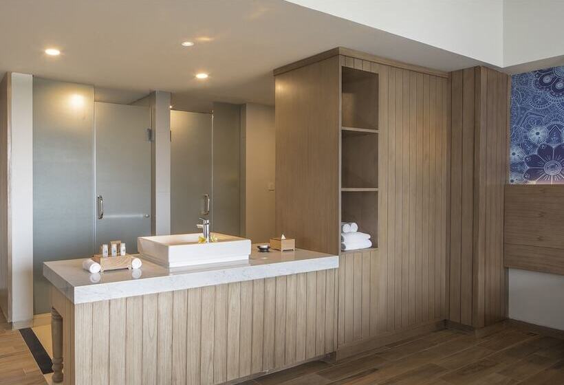 이그제큐티브 룸, Eastin Ashta Resort Canggu